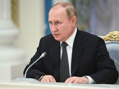 Владимир Путин объявил о повышении пенсий, МРОТ и прожиточного минимума