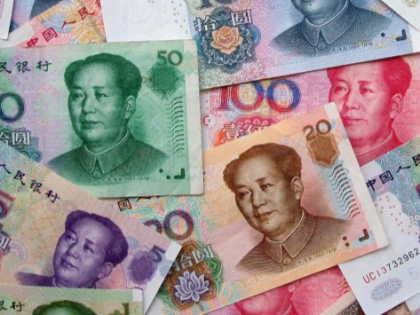 ВТБ запустил переводы в юанях в России