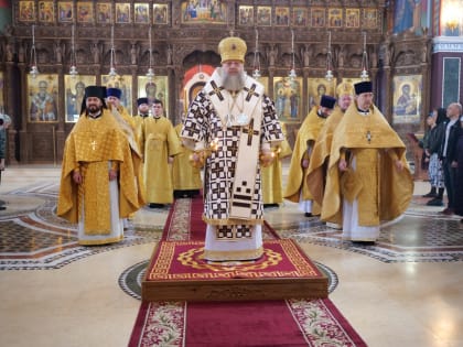 Митрополит Ростовский и Новочеркасский Меркурий совершил Божественную литургию в Благовещенском греческом храме г. Ростова-на-Дону