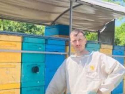 Пчеловод из Ростовской области по нацпроекту получил льготное финансирование на покупку техники