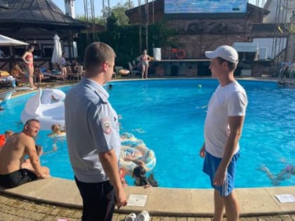 Во время рейда по открытым бассейнам в Ростове выявили семь нарушений