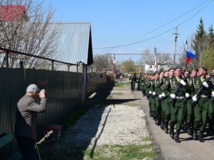 В России расходы на оборону выросли до 4,7 трлн рублей