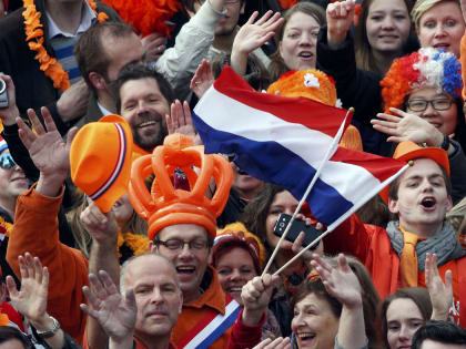 Возможно, это всё, что вам надо знать о западной “демократии”