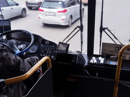 Ростовских водителей зовут на работу в АТП, а учителей — на Донбасс