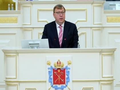 Александр Ищенко выступил перед парламентариями в Санкт-Петербурге