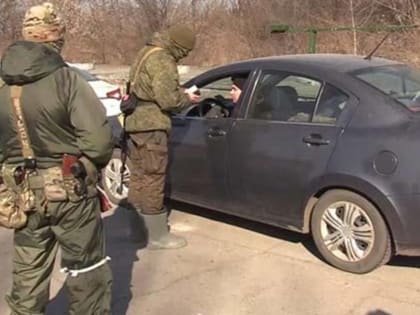 Разбитую взрывами снарядов дорогу из Мариуполя в Ростов восстановят к 7 сентября