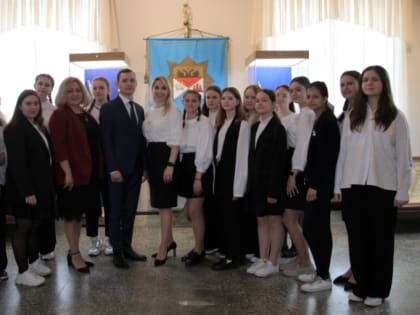 Депутат «Единой России» Аркадий Горцевской пригласил шахтинских школьников на выставку «Увенчанные победы Графа Платова» в Новочеркасске