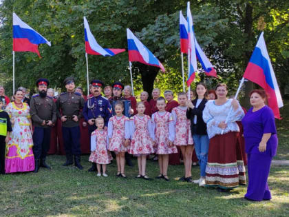 В Аксайском районе провели акцию "С чего начинается Родина"