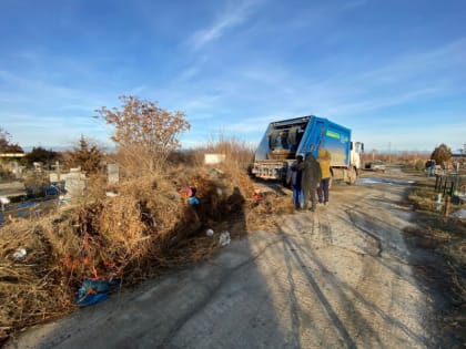 В Волгодонске изыскали средства на уборку городских кладбищ