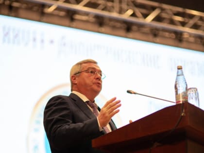 Новый формат работы Димитриевских чтений впервые был представлен на пленарной встрече XXVII образовательного форума «Глобальные вызовы современности и духовный выбор человека»