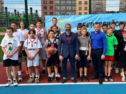 В рамках партпроекта «Детский спорт» в Пролетарском районе провели фестиваль дворового баскетбола