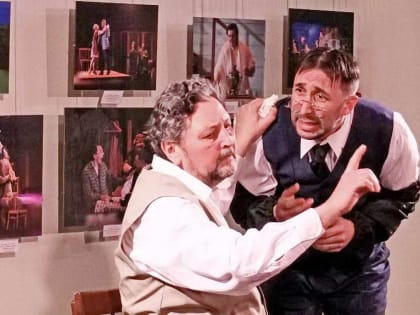 Художественный музей Волгодонска — открылась выставка «В свете рампы»