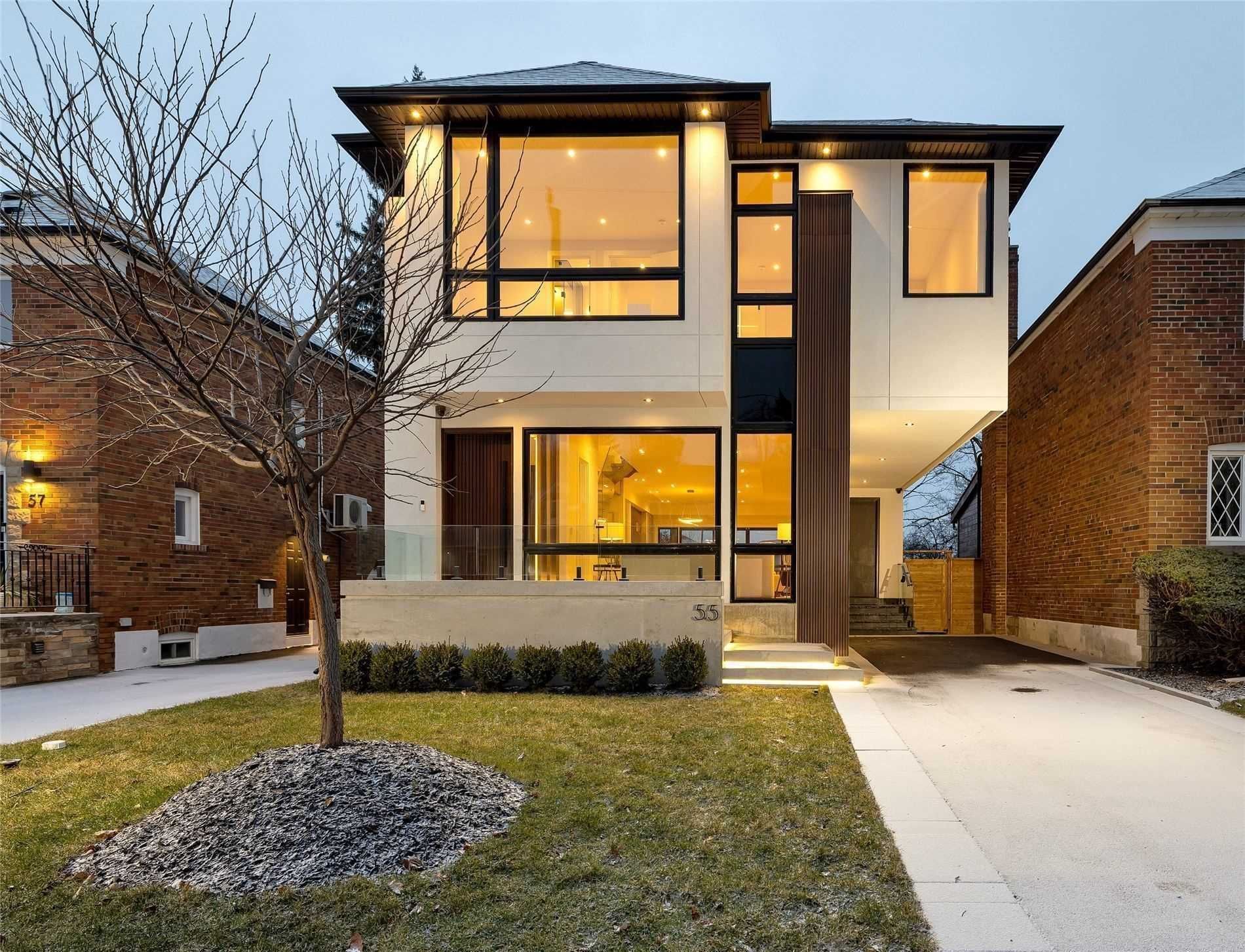 Luxury home sold in East York