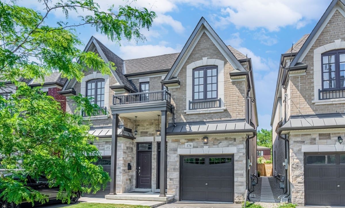 Semi-detached home sold in East York