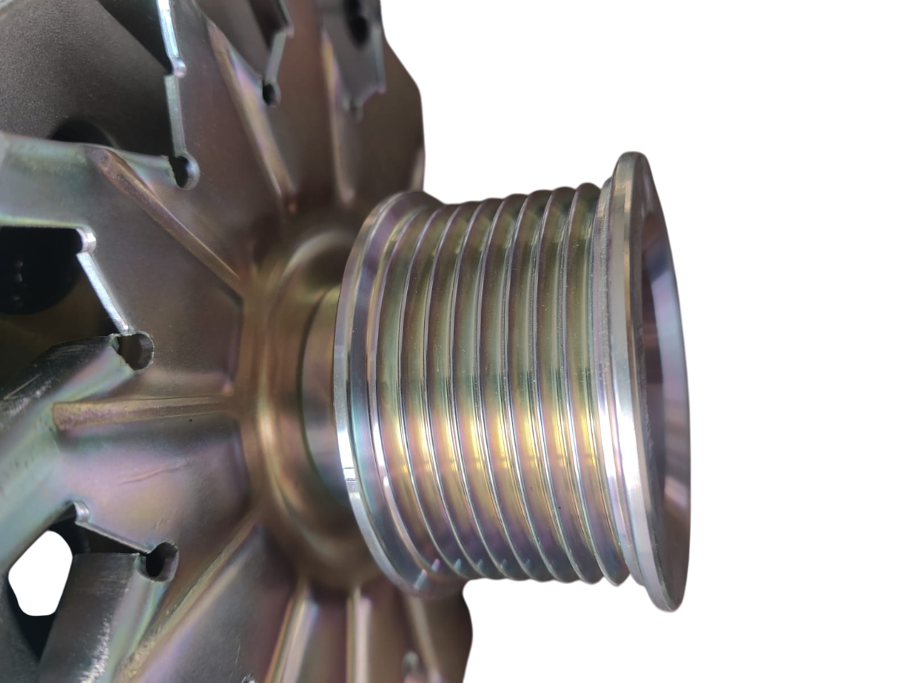 26021529 Alternator Lucas TVS – Automotive Alternator Supplier