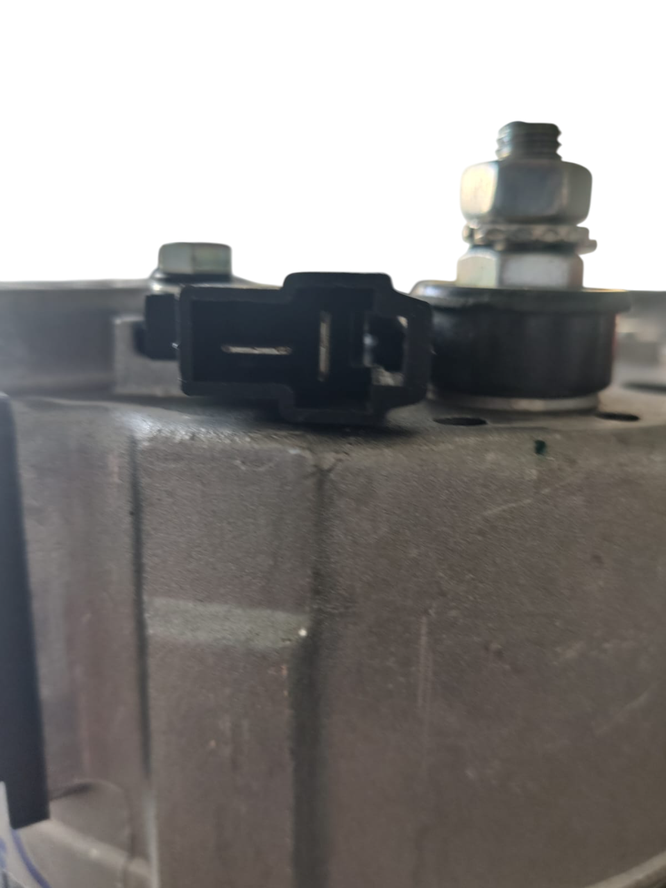 26021529 Alternator Lucas TVS – Automotive Alternator Supplier