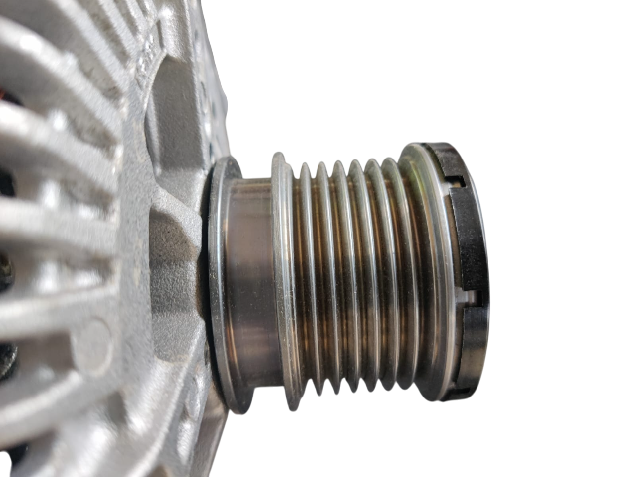 439546 Alternator Valeo for Mercedes-Benz – Automotive Alternator Supplier