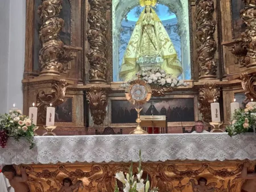Iglesias y lugares de Culto