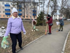 Сегодня, 4 апреля, мысковчане активно вышли на Всекузбасский субботник, посвященный 80-летию Победы в Великой Отечественной войне