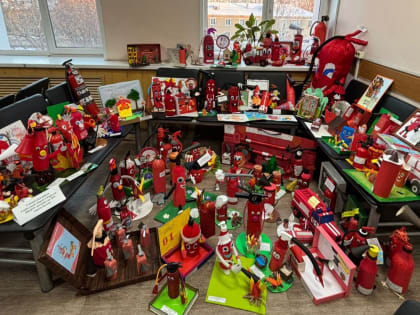 7 февраля отмечается день рождения огнетушителя