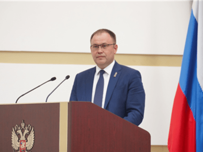 Илья Середюк официально представлен в должности врио губернатора КуZбасса