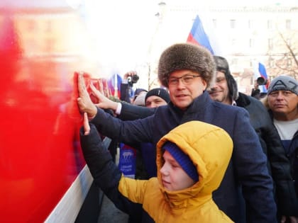 Из Кузбасса в Курскую область отправилась фура с гуманитарной помощью