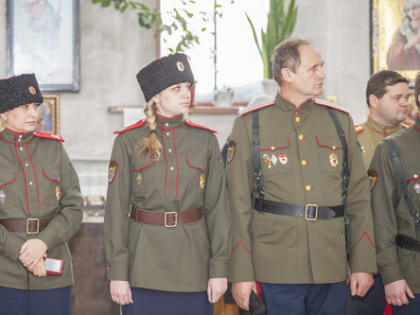 На выездном казачьем сходе в Берёзовском