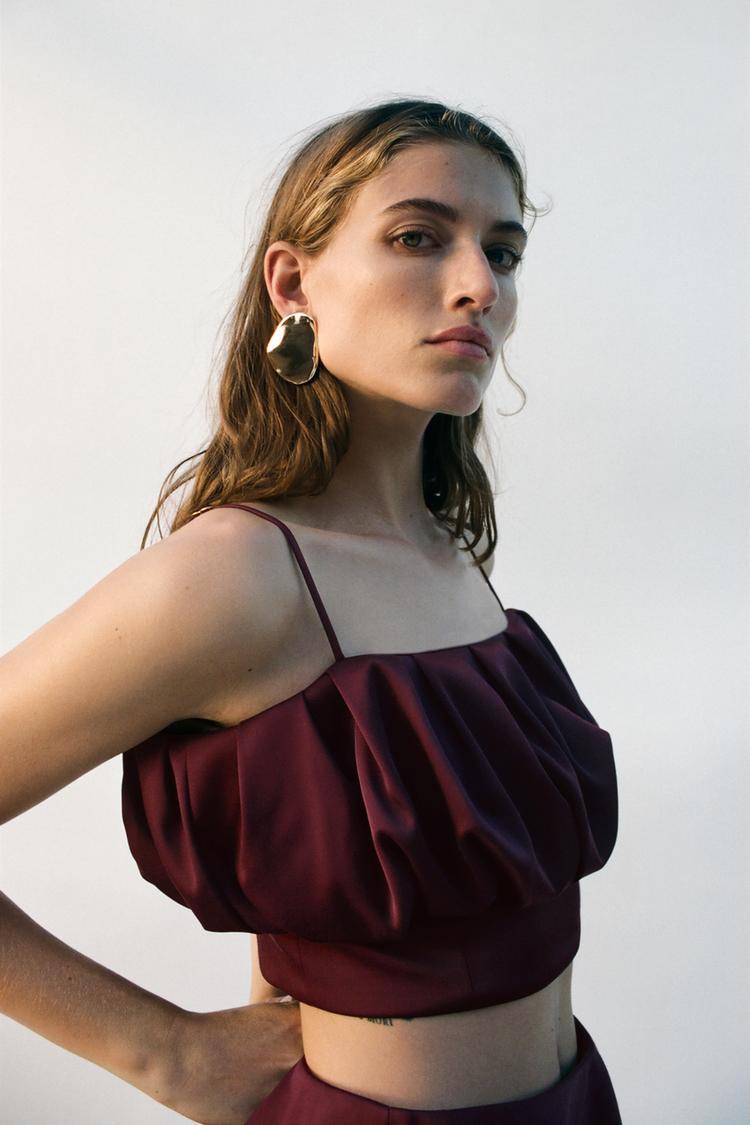 Top corto globo tirantes