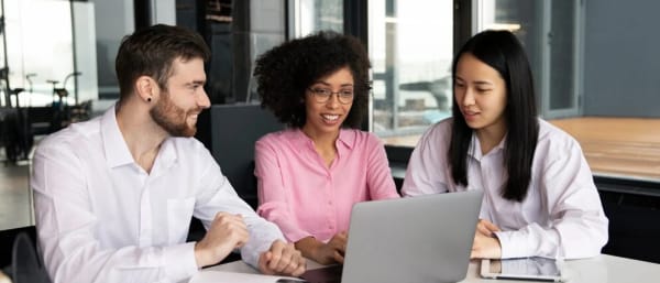 Imagem de destaque do post Liderança eficaz: comunicando diretrizes com clareza e profundidade