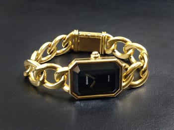 CHANEL【プルミエール】を宝石広場の渋谷本店にてお買取りさせて頂きました！ ブレスレットのように手首を飾るジュエリーのようなオシャレでラグジュアリーな時計です！ #腕時計 #機械式時計 #CHANEL ＃シャネル ＃プルミエール #買取り #査定 #下取り #宝石広場 https://t.co/XNonXWcR81