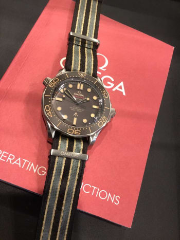 宝石広場新橋買取ショップにてオメガのシーマスターダイバー300M007エディションをお買取させていただきました。いつもご利用ありがとうございます！  #腕時計 #機械式時計 #査定 #housekihiroba #watch #omega 
