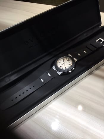 渋谷本店にてブルガリの時計を買取りさせて頂きました。 またのご利用心よりお待ちしております。  #宝石広場 #宝石広場買取り #腕時計 #時計 #宝石買取り #査定 #housekihiroba #watch #jewelry #宅配買取 #宅配買取キット #ブルガリ 