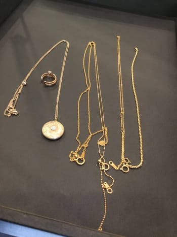 宝石広場　新橋買取ショップにてお買取りさせて頂きました♪ 金価格高騰中の為、すごい金額です😍 ご来店頂きまして誠にありがとうございます😊 #銀座買取り　#金買取り　#ジュエリー買取り 