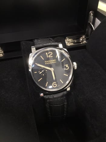 渋谷本店にてパネライのPAM00512のお買取りを致しました。 ラジオミール1940は薄型であるものの42mmケースの為，存在感があります。 #パネライ買取 #渋谷買取 #時計買取 