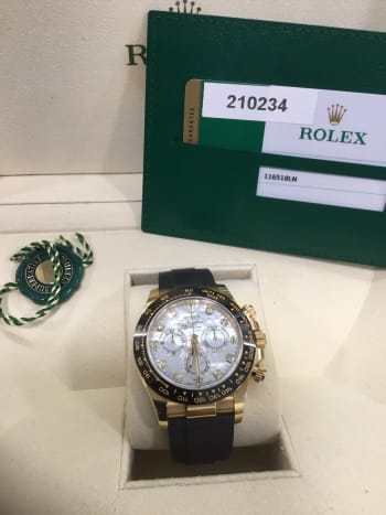 宝石広場　渋谷本店にてお買取りさせて頂きました💎 人気のデイトナ有難うございました😁 #ロレックスデイトナ　#ロレックス買取り　#渋谷時計買取り 