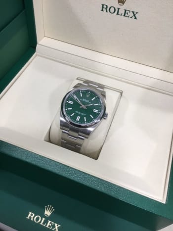渋谷本店にてロレックス オイスターパーペチュアル41 124300をお買取りさせていただきました。宅配買取のご利用ありがとうございました。 