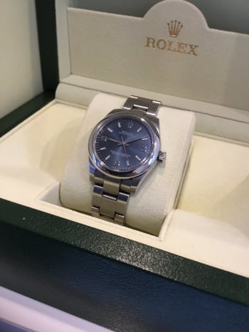 新橋買取ショップにてロレックスのオイスターパーペチュアル177200をお買取りさせていただきました。 
