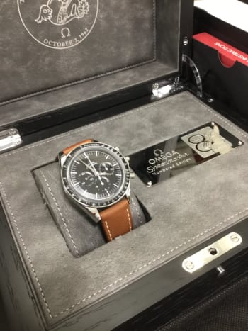 渋谷本店にてオメガ　スピードマスタームーンウォッチ　ファーストオメガインスペースのお買取りを致しました。 酷暑の中の御来店、誠に有難うございます。 #時計買取 #渋谷買取 