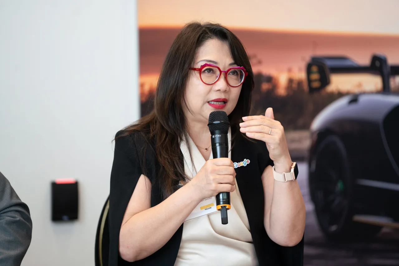 A photo of Dianne Huiwen Eldridge