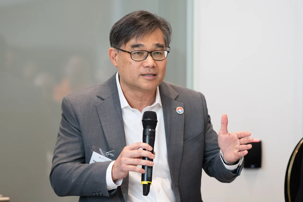 A photo of Tom Vo
