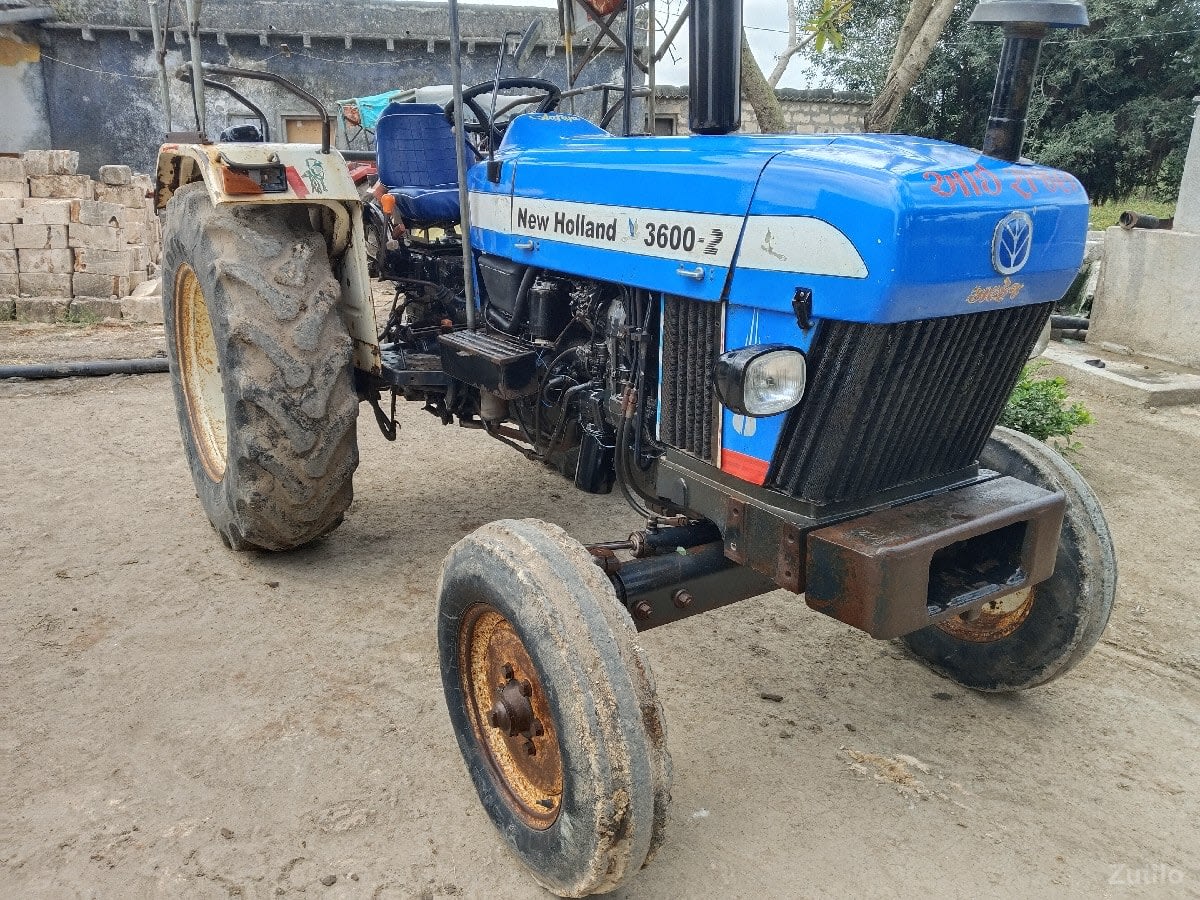 New Holland 3600 2 - Tractors - Vagra - Image 3