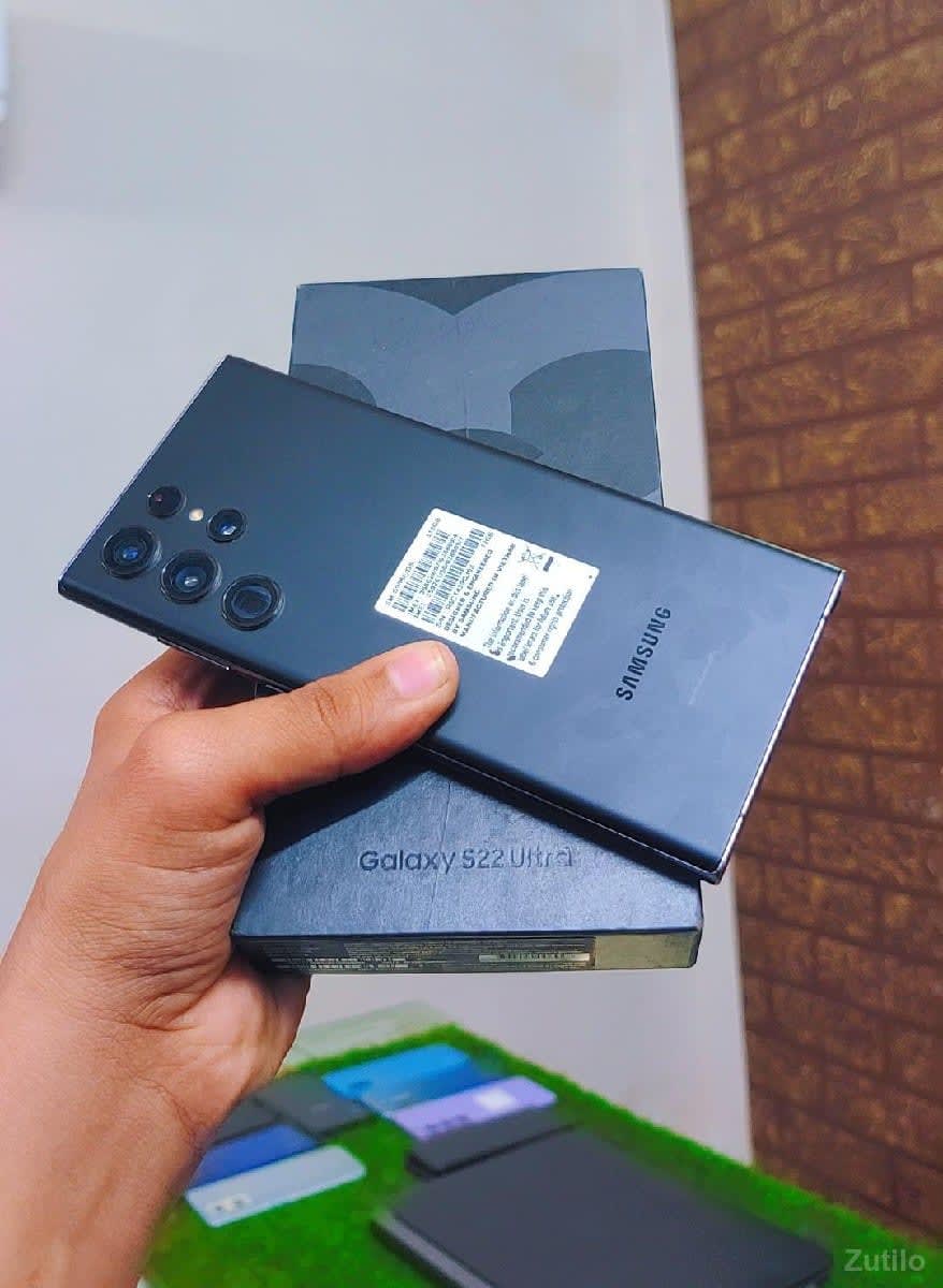 *Samsung Galaxy S22* *Ultra 5G 12/5 - મોબાઇલ ફોન - અમદાવાદ શહેર - Image 1