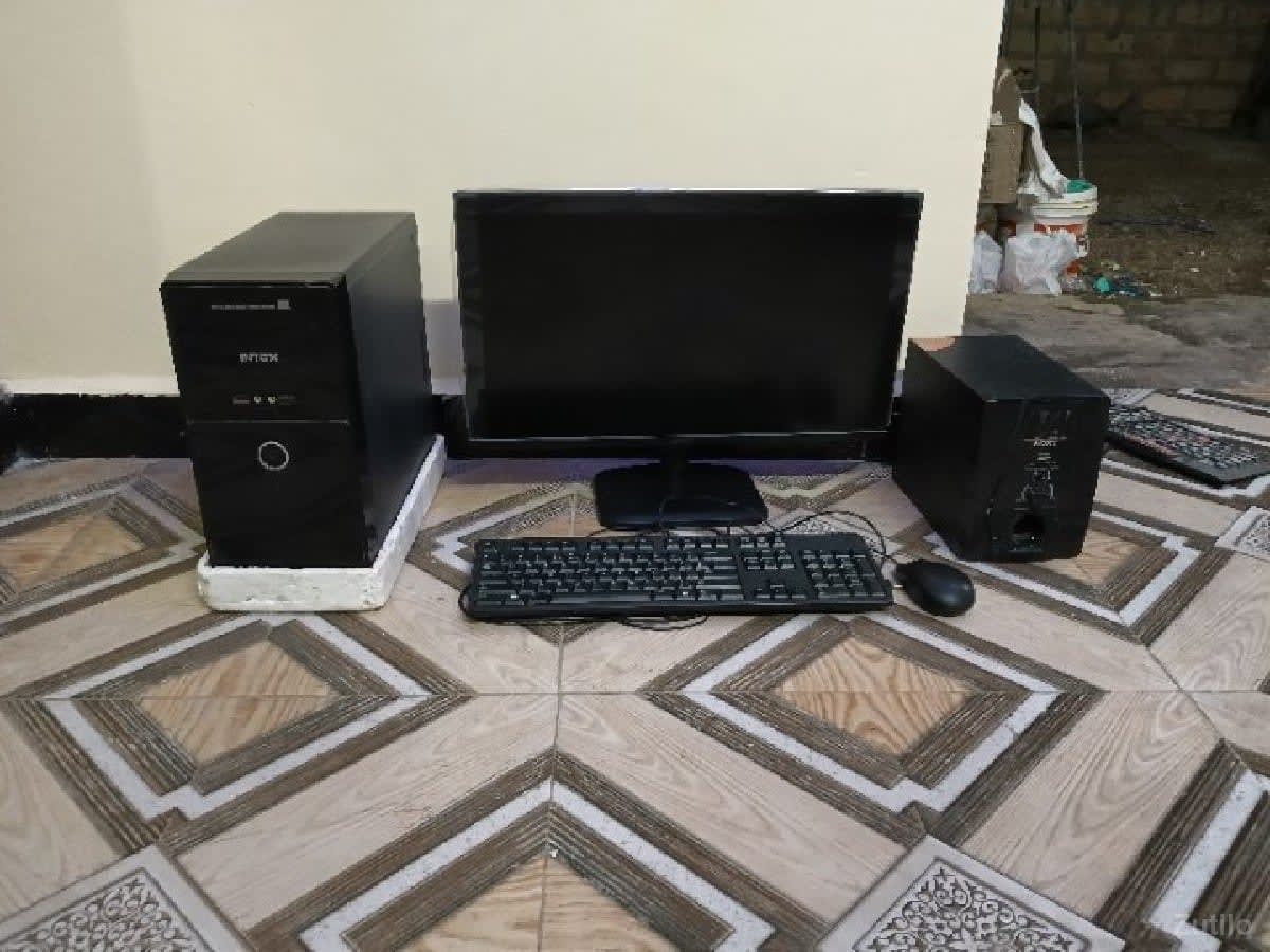 computer - Laptops & Computers - Mangrol - Image 1