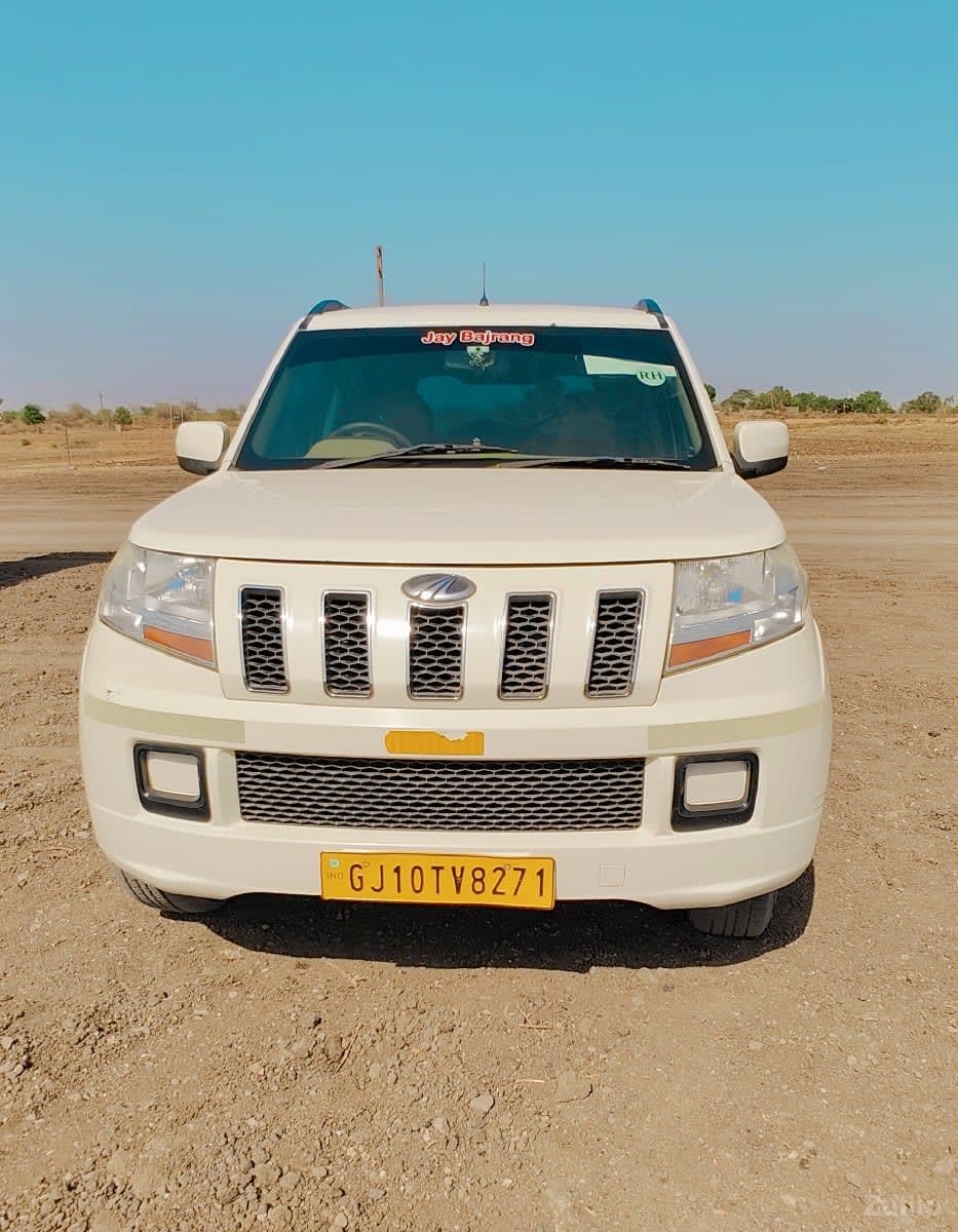 આ ગાડી વેચવાનિ છે 
TUV 300 - Cars - Lalpur - Image 1