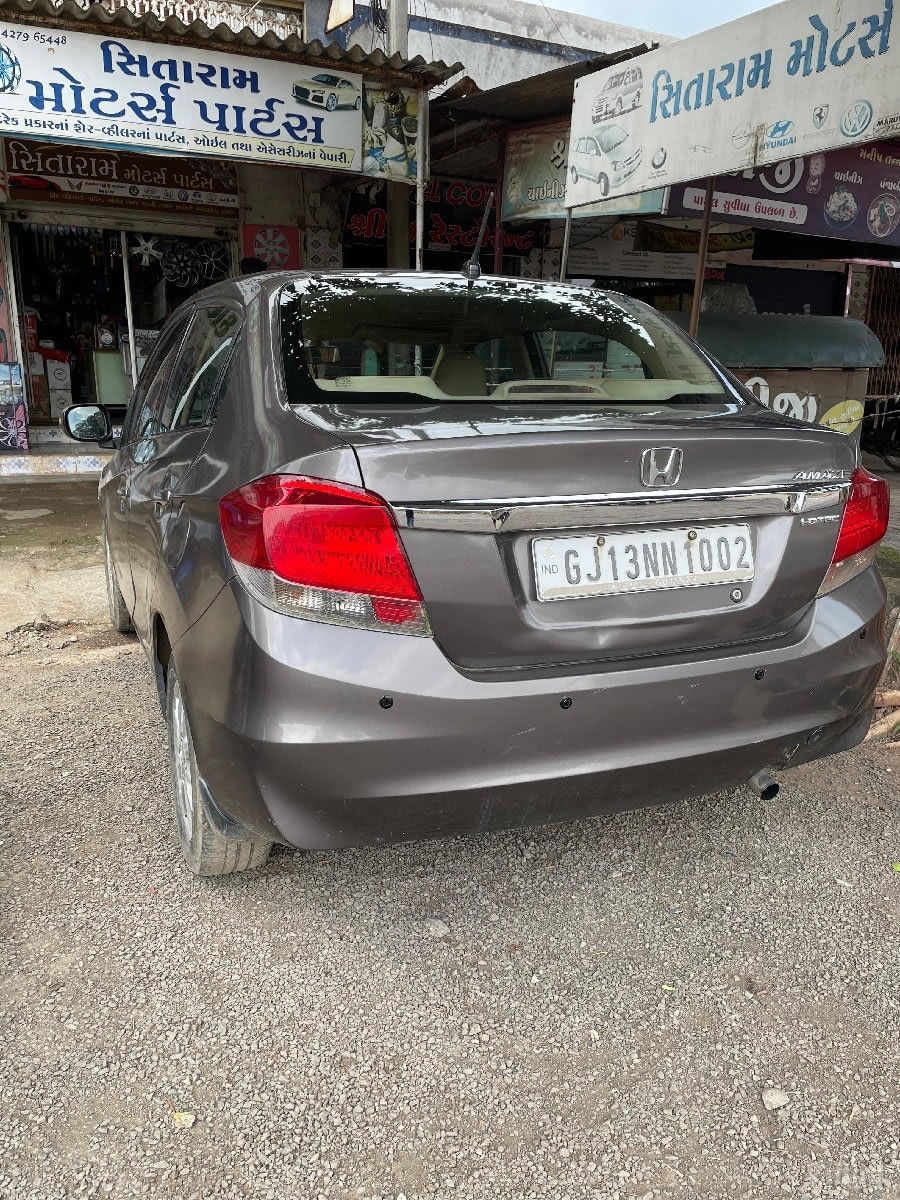 Honda Amaze વેચવાની છે. - કાર - ઊના - Image 1