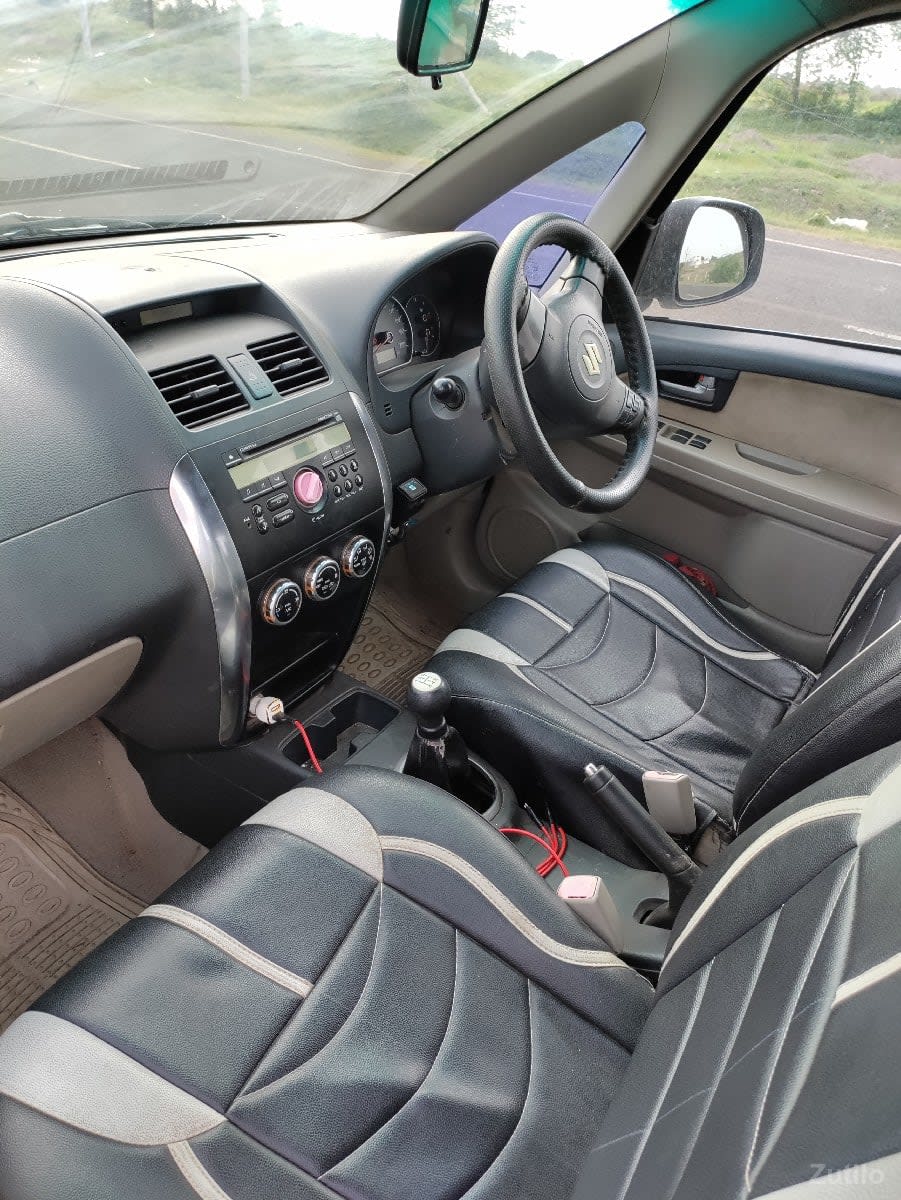 Sx4 Zxi Top Model - કાર - લાલપુર - Image 3