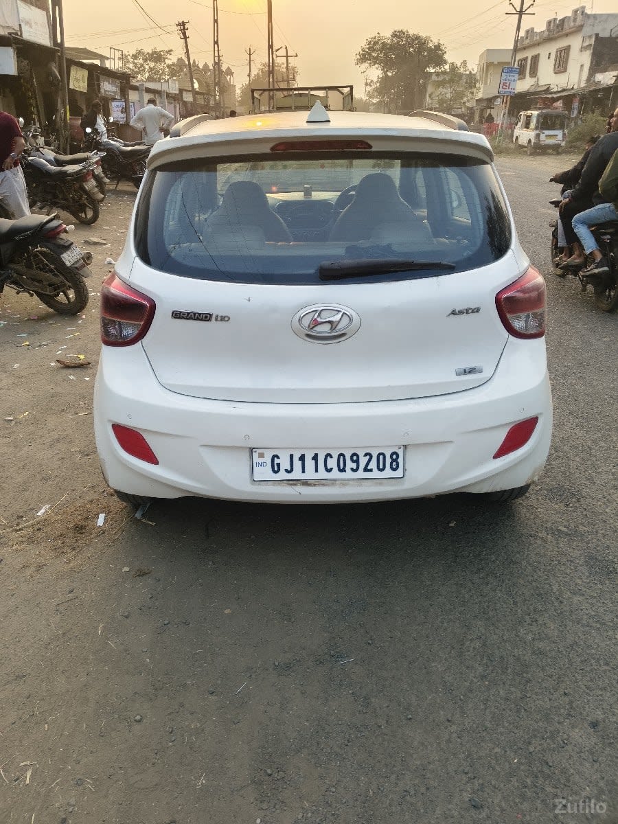 I10 grand asta CNG 2014
Puch buttan - Cars - Una - Image 2