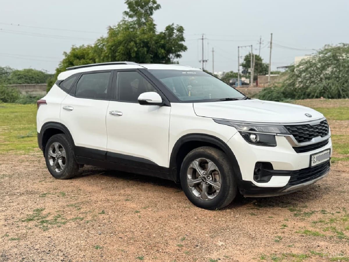 વેચવાની છે - Cars - Wadhwan - Image 1