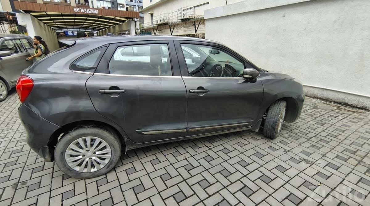 Used Maruti Baleno Grey Hatchback - કાર - સુરત શહેર - Image 1