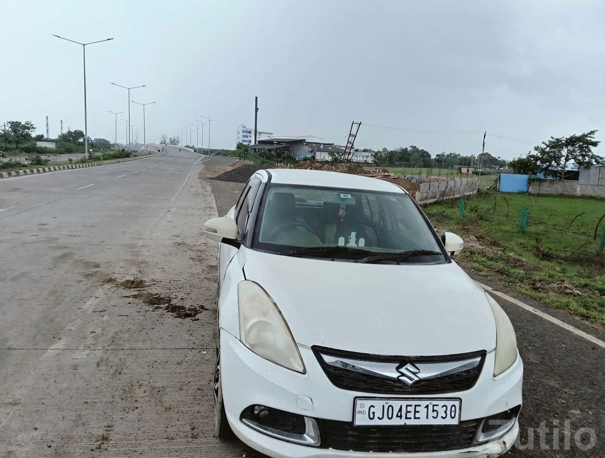 White Maruti Swift Dzire Used Car - Cars - Bhavnagar City - Image 3